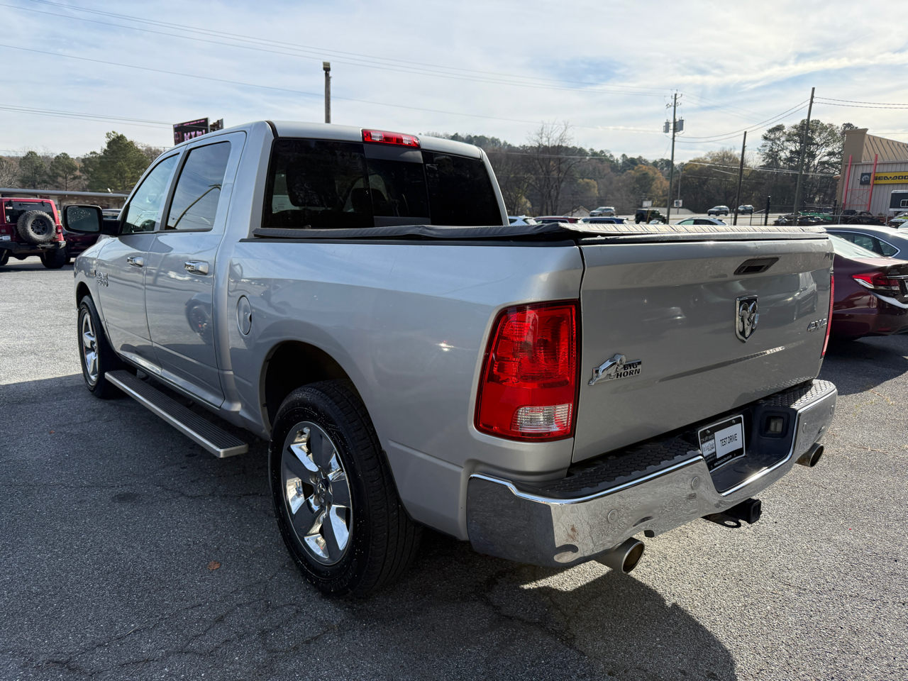 RAM 1500 Big Horn Crew Cab 4WD 2017