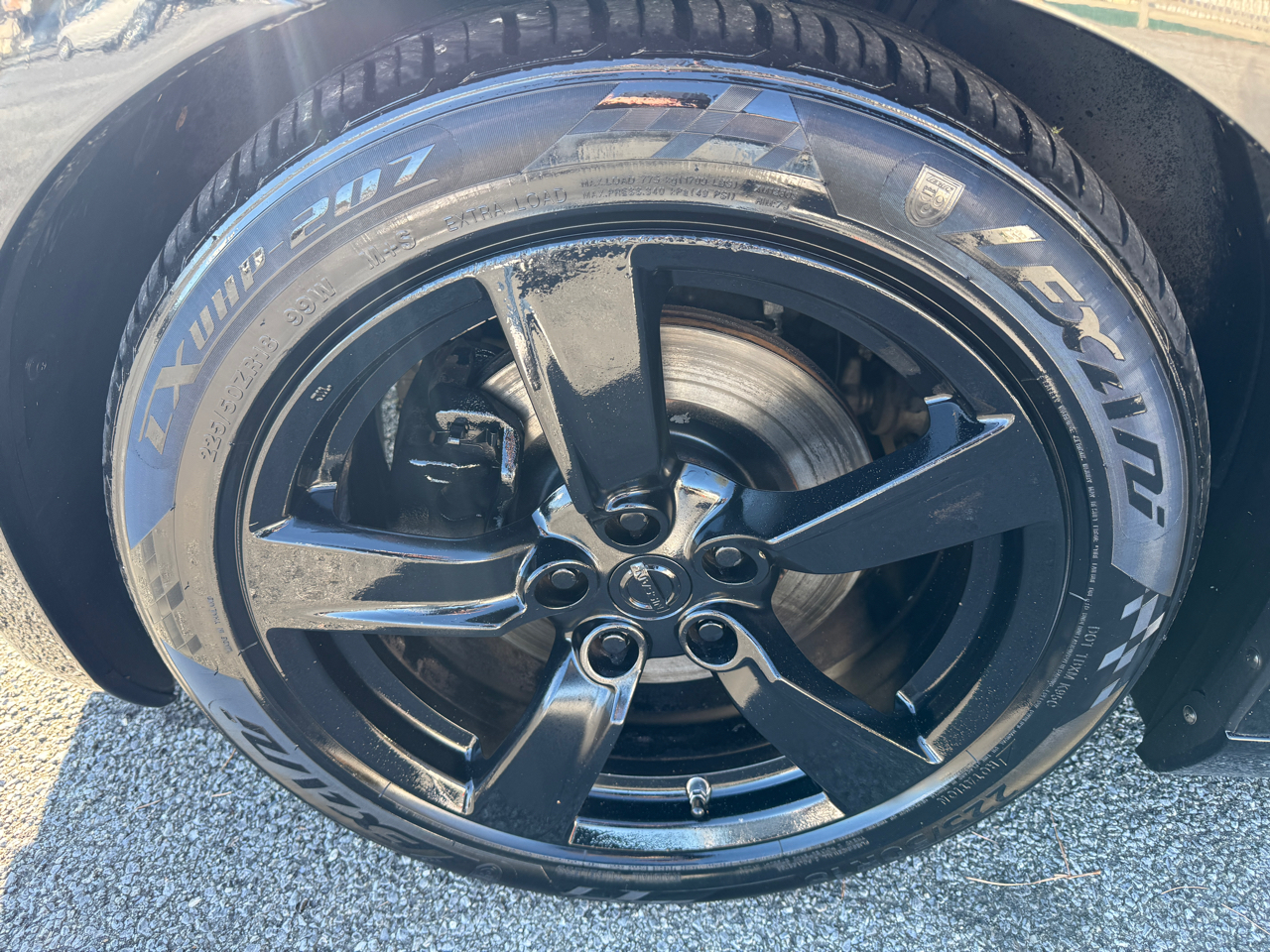 Nissan 370Z 2dr Cpe Auto Touring 2010