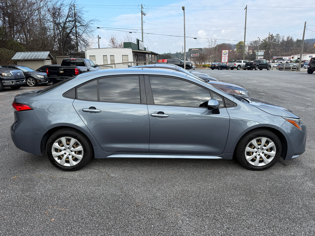 Toyota Corolla LE 2021