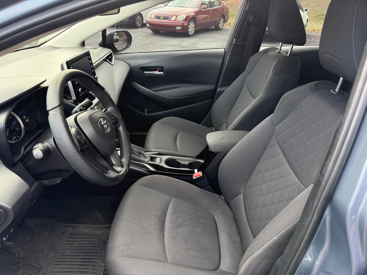 Toyota Corolla LE 2021