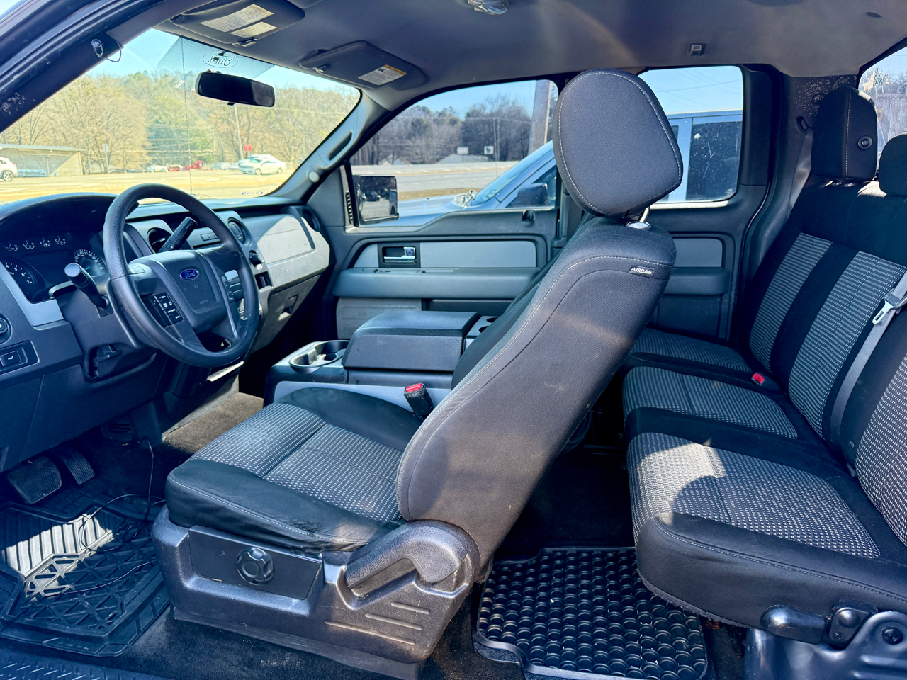 Ford F-150 4WD SuperCab 145" STX 2014