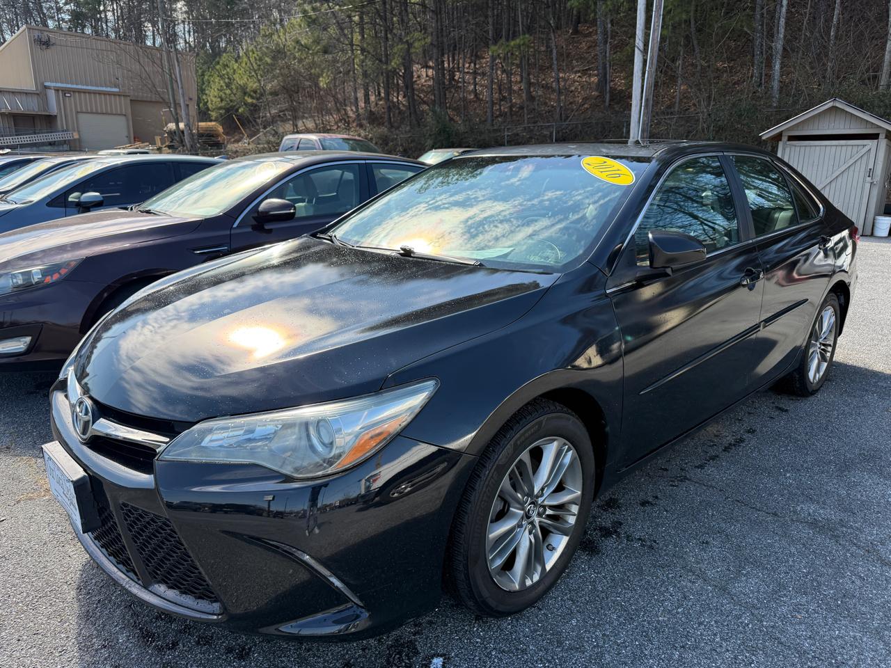 2016 Toyota Camry SE