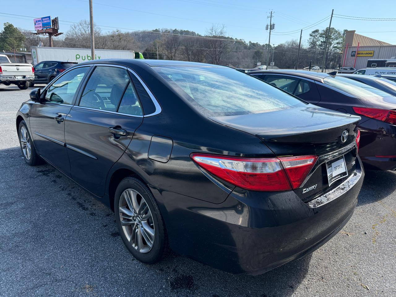 Toyota Camry SE 2016