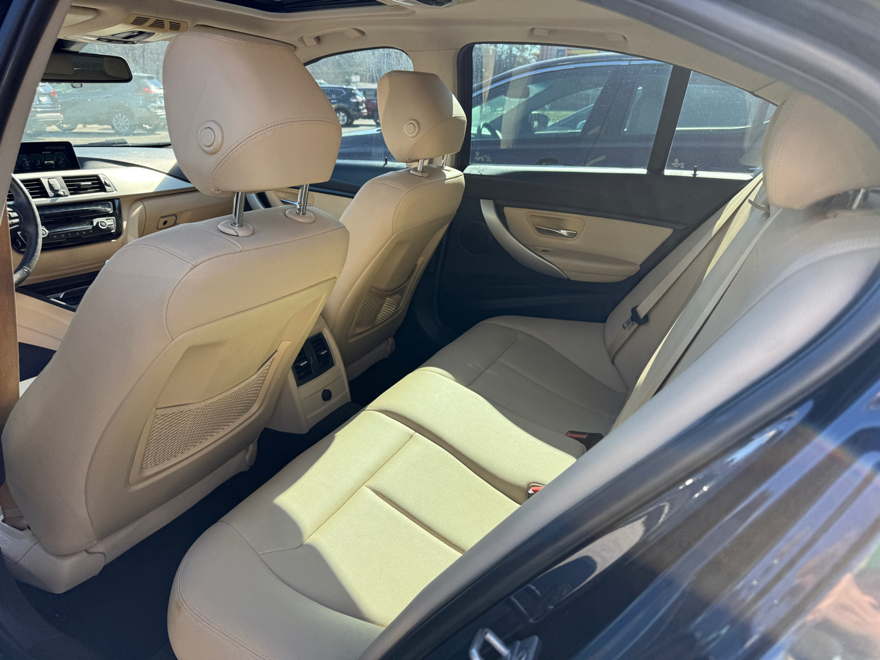 BMW 3-Series 320i 2017