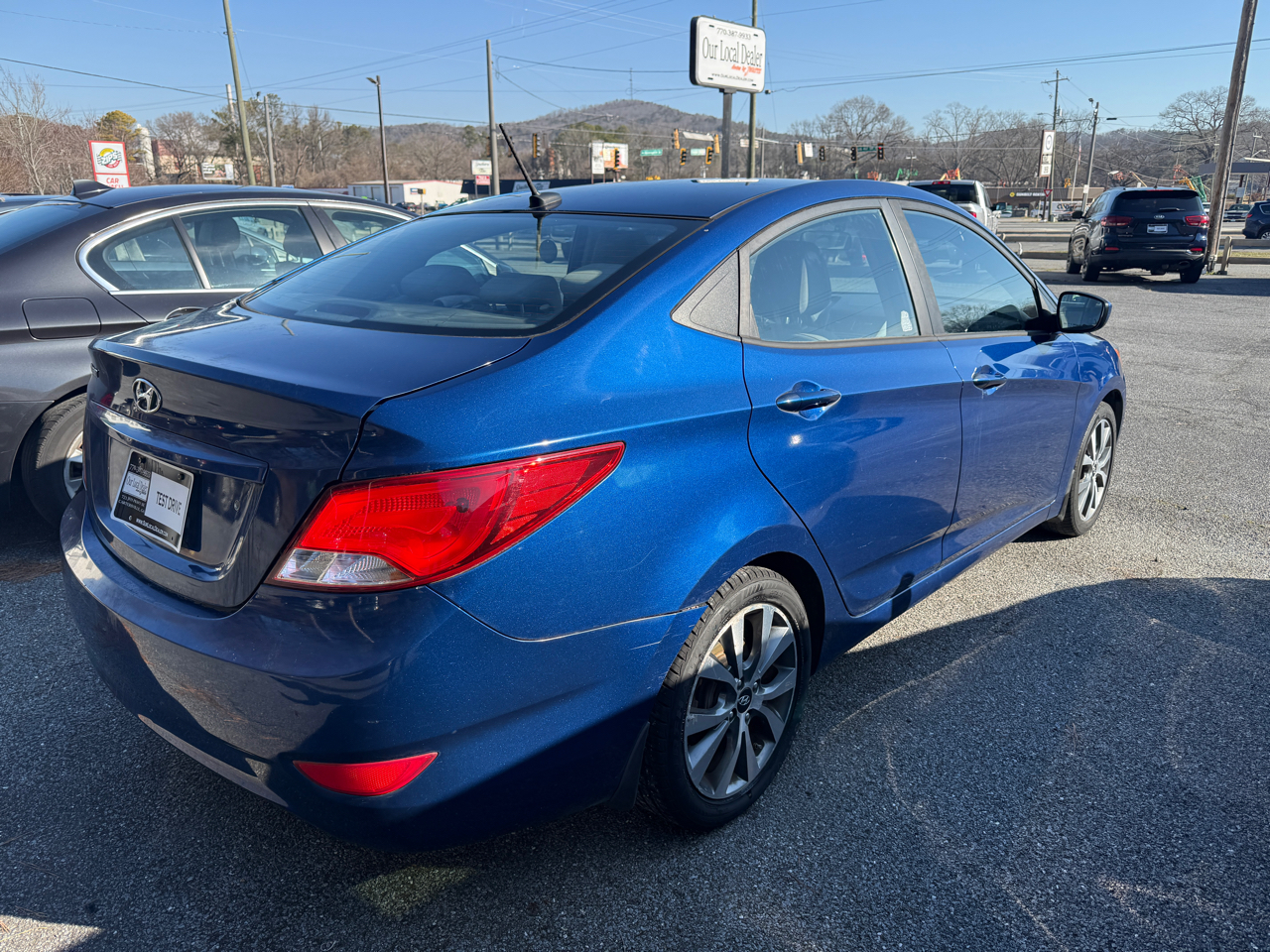 Hyundai Accent SE 2016