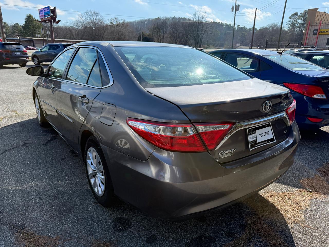 Toyota Camry LE 2017