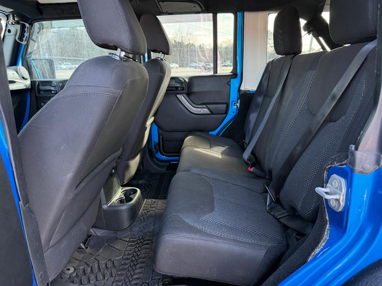 Jeep Wrangler Unlimited 4WD 4dr Black Bear *Ltd Avail* 2016