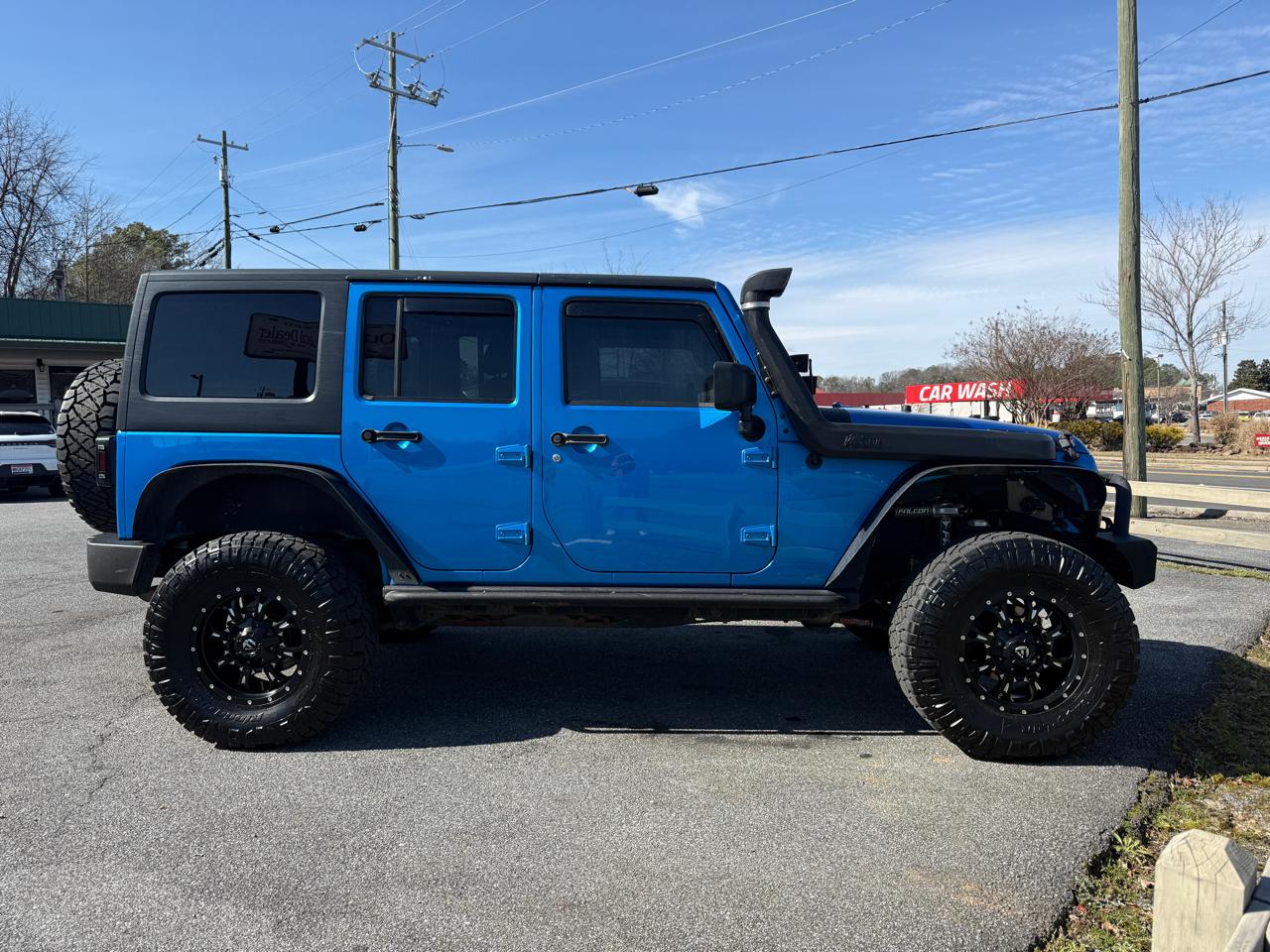 Jeep Wrangler Unlimited 4WD 4dr Black Bear *Ltd Avail* 2016