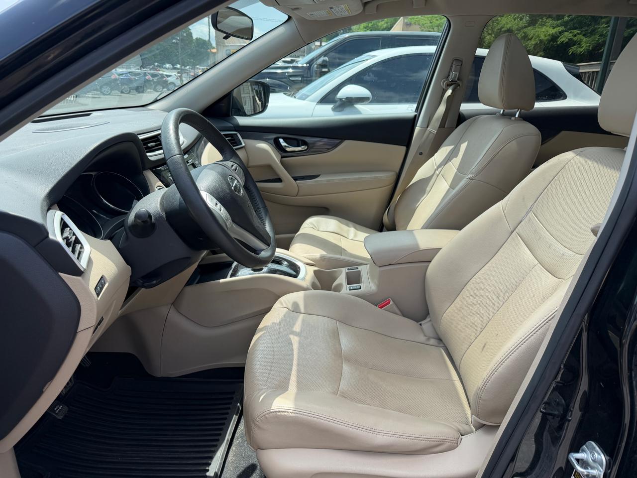 Nissan Rogue  2016