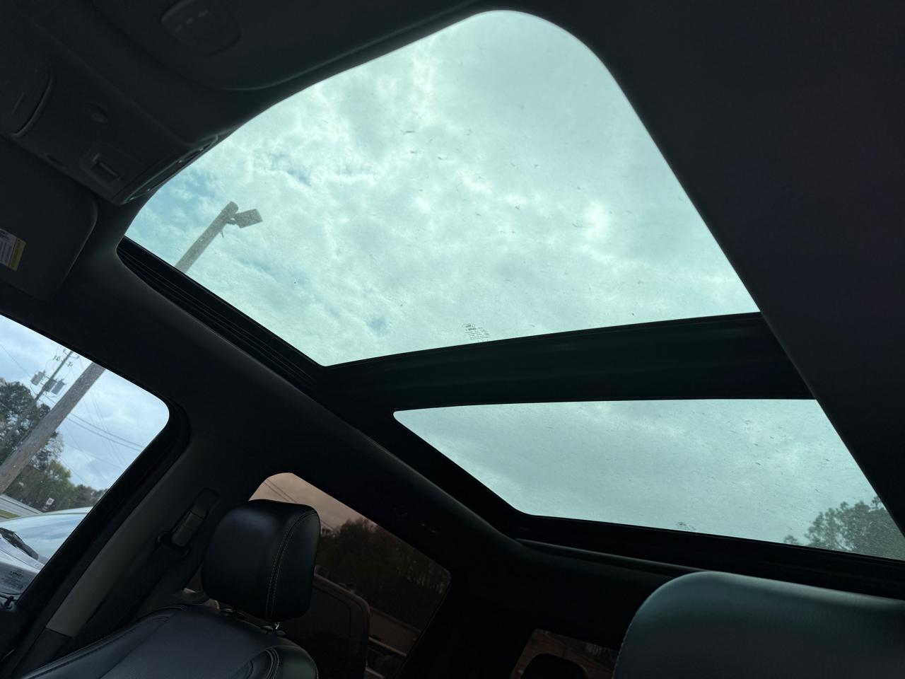 Ford F-150 4WD SuperCrew 145" Lariat 2016