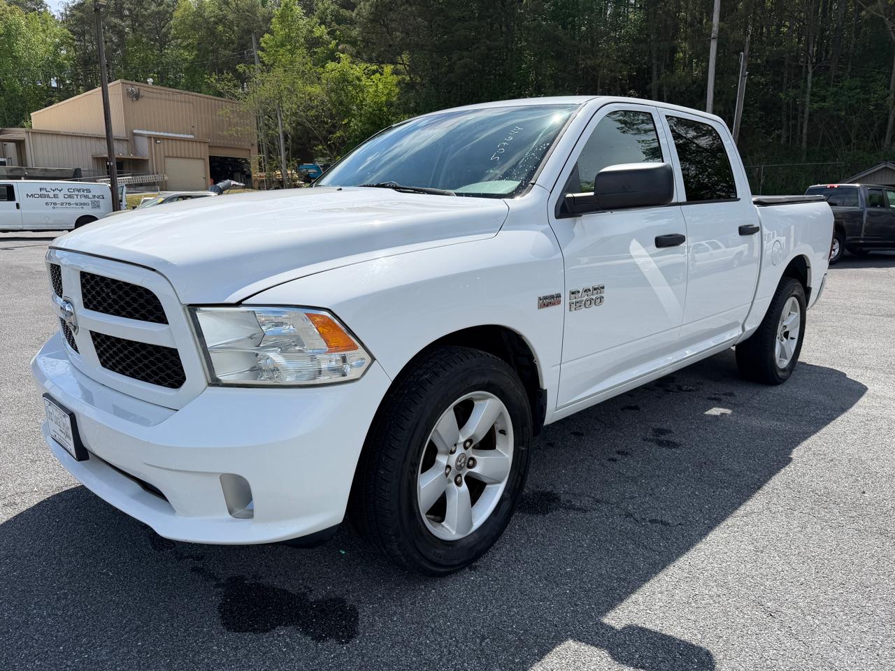 2013 RAM 1500 2WD Crew Cab 140.5" Express