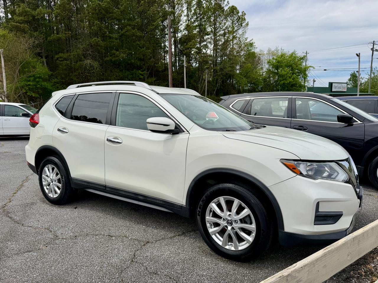 2017 Nissan Rogue SV