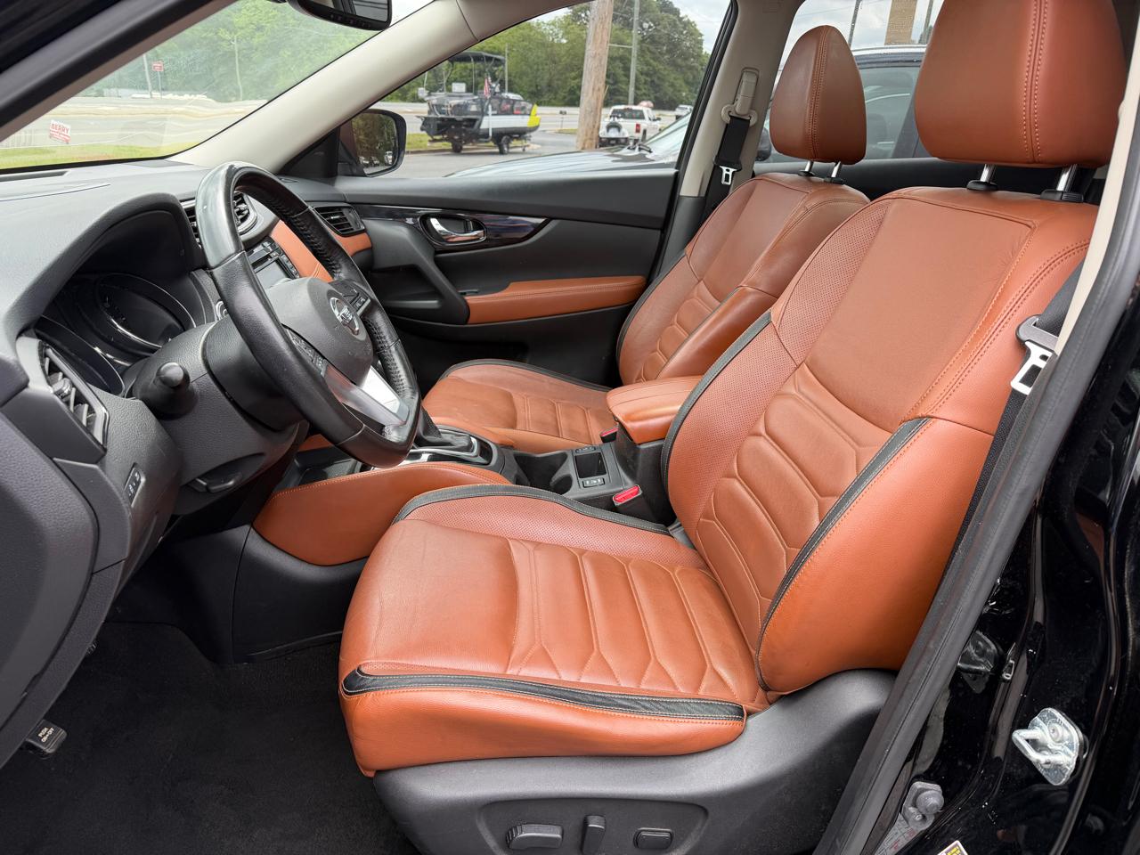 Nissan Rogue Platinum 4D SUV AWD 2017