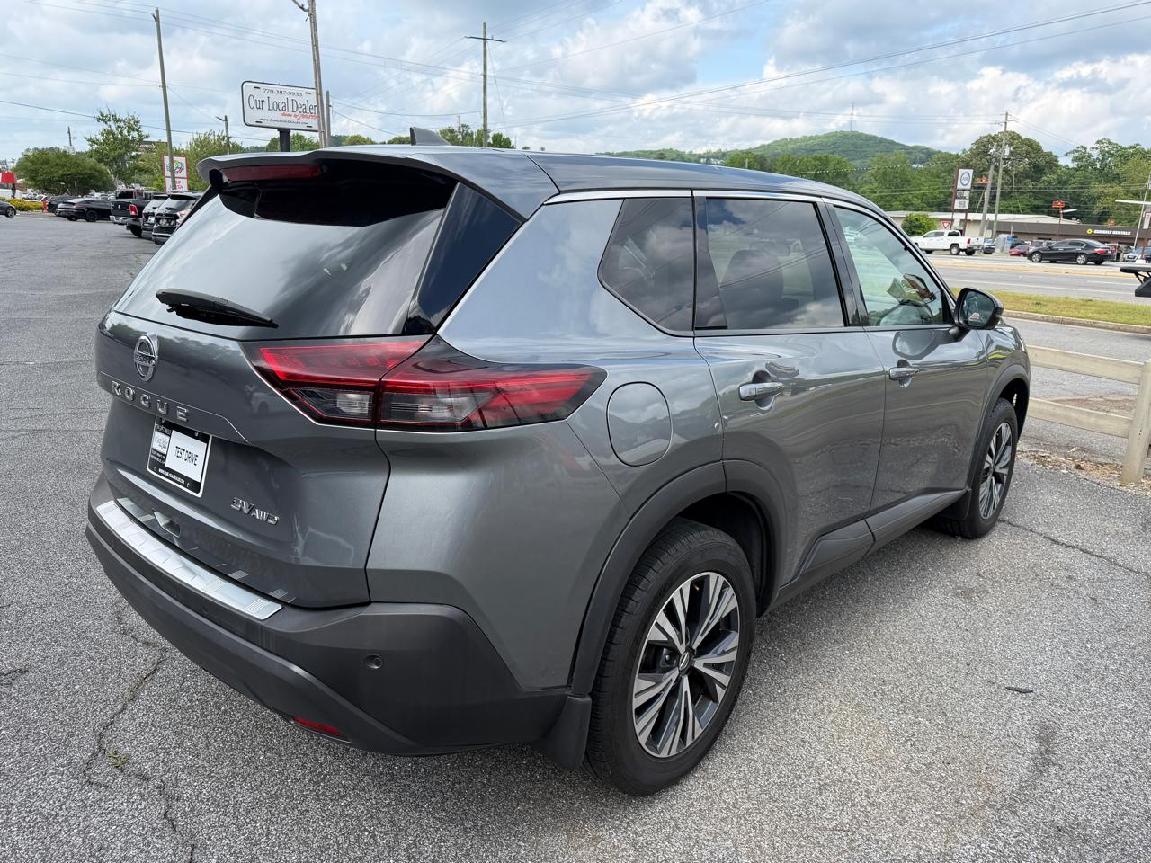 Nissan Rogue  2021