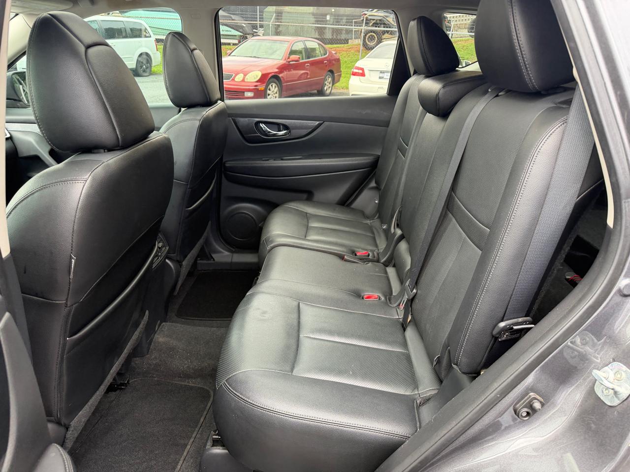 Nissan Rogue  2016