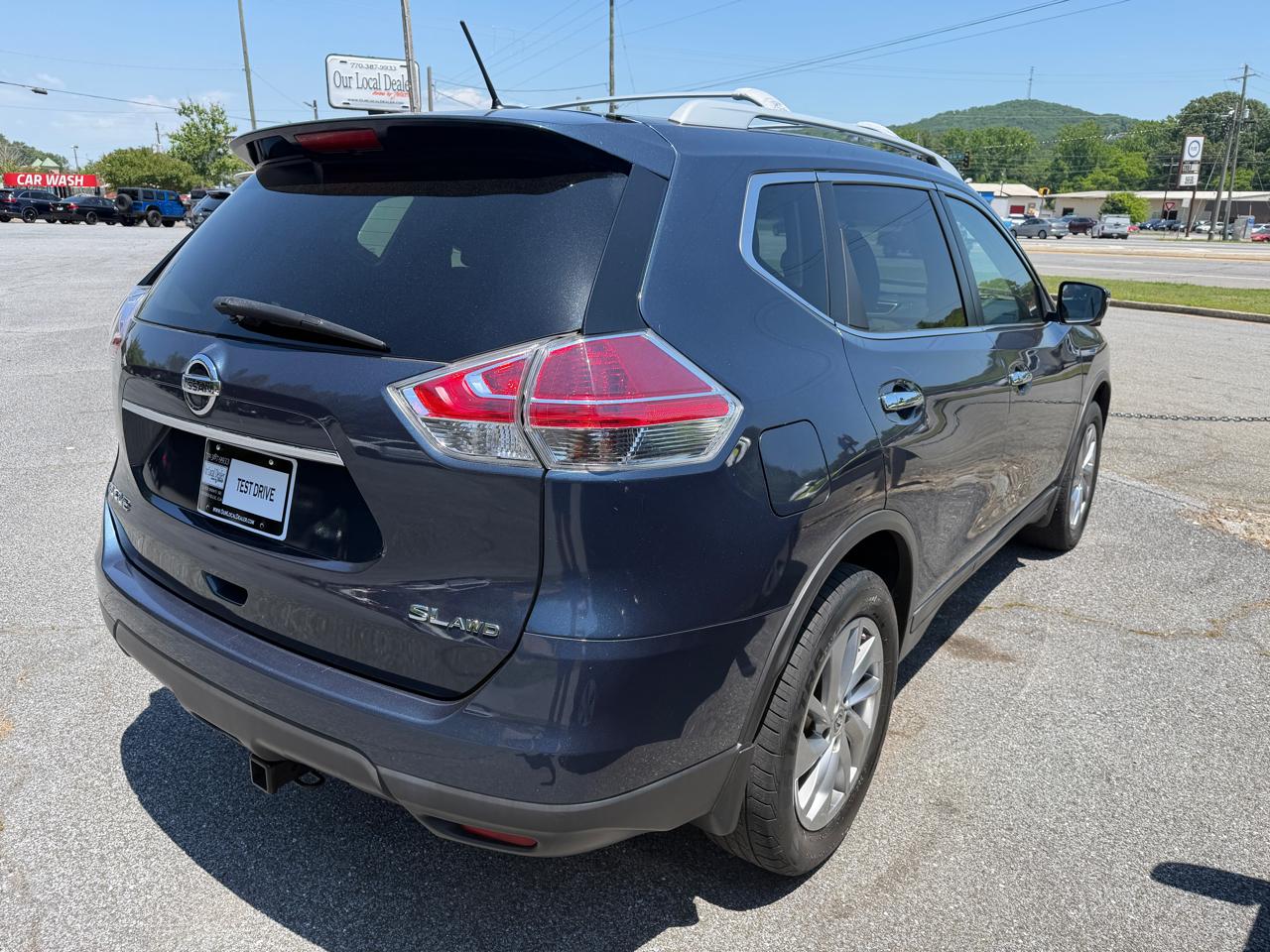 Nissan Rogue  2015
