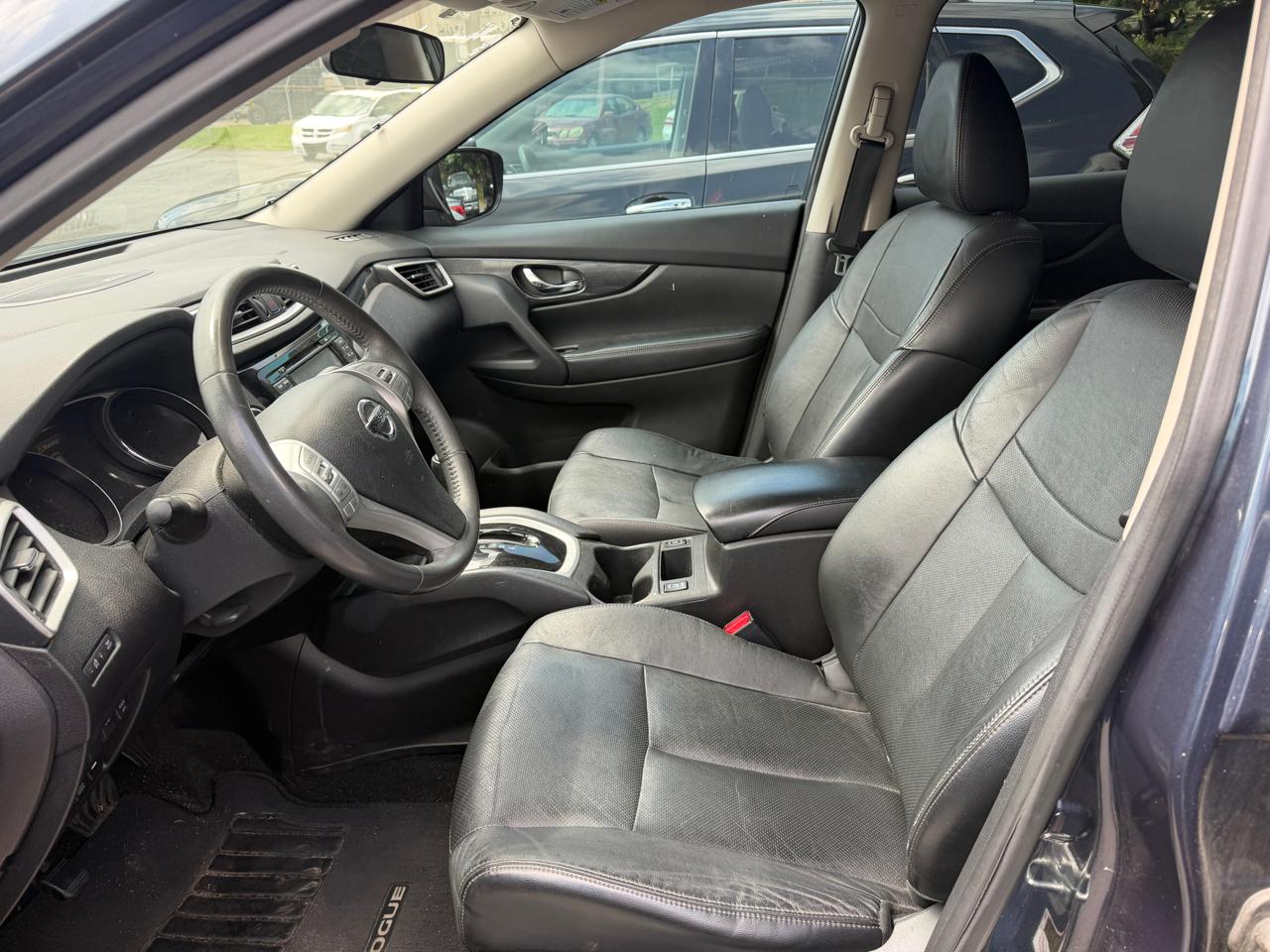 Nissan Rogue  2014