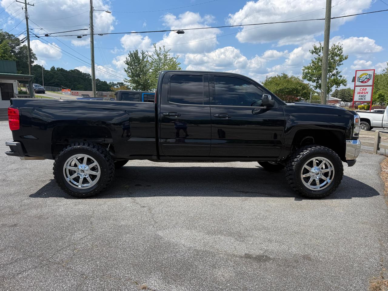 Chevrolet Silverado 1500 4WD Double Cab 147" LT 2017