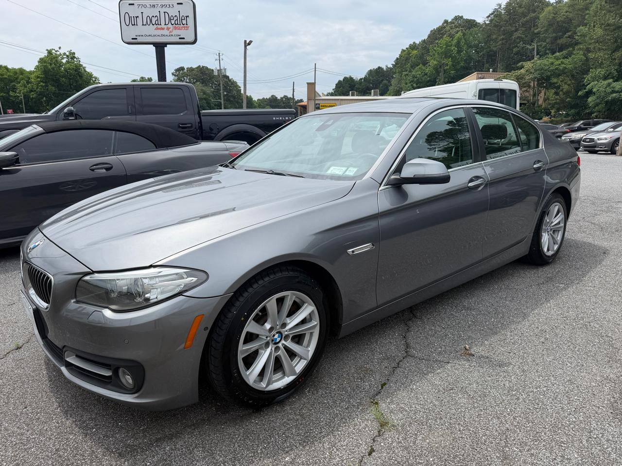 BMW 5-Series 528i xDrive 2016
