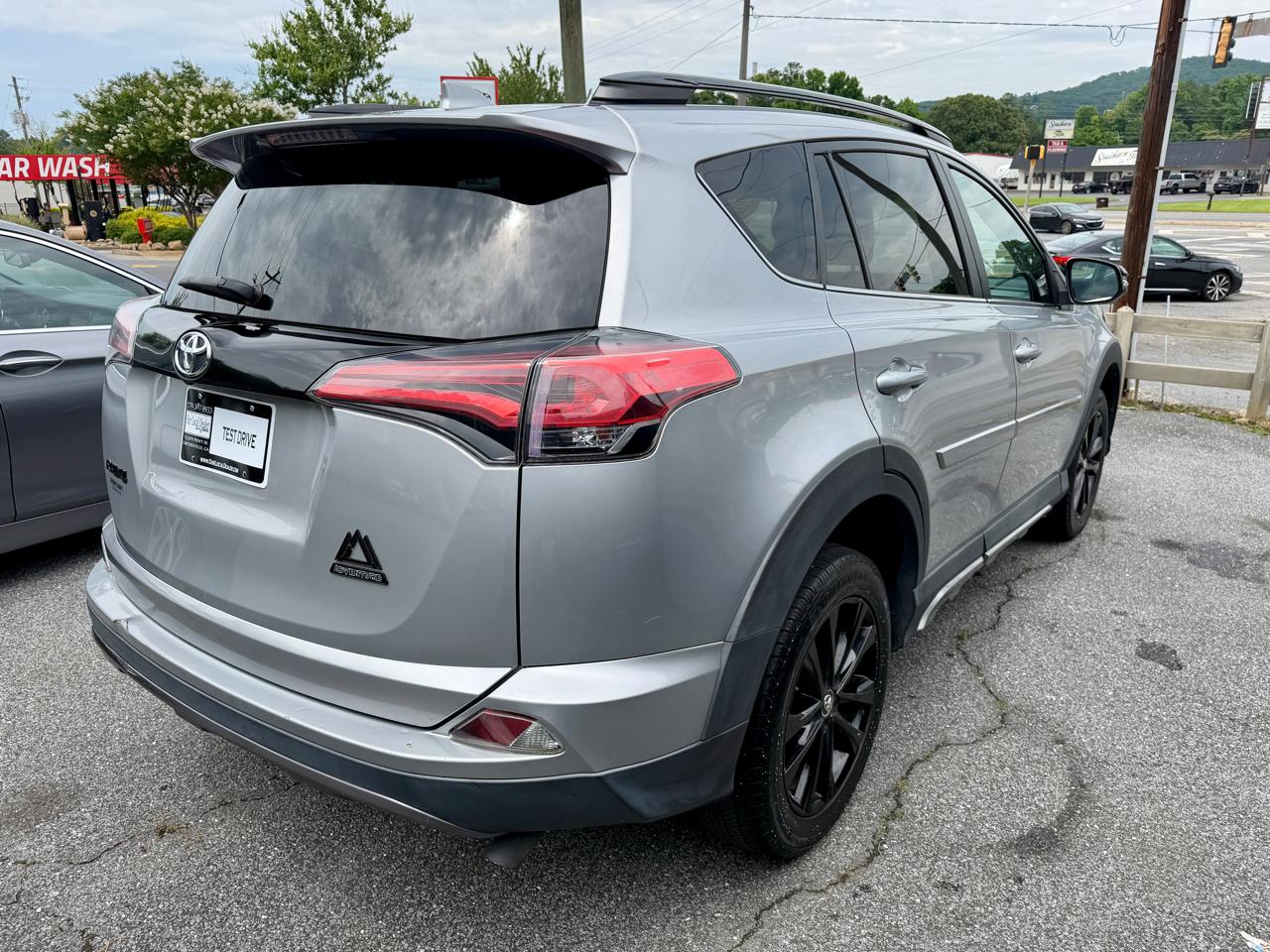 Toyota RAV4 Adventure AWD 2018