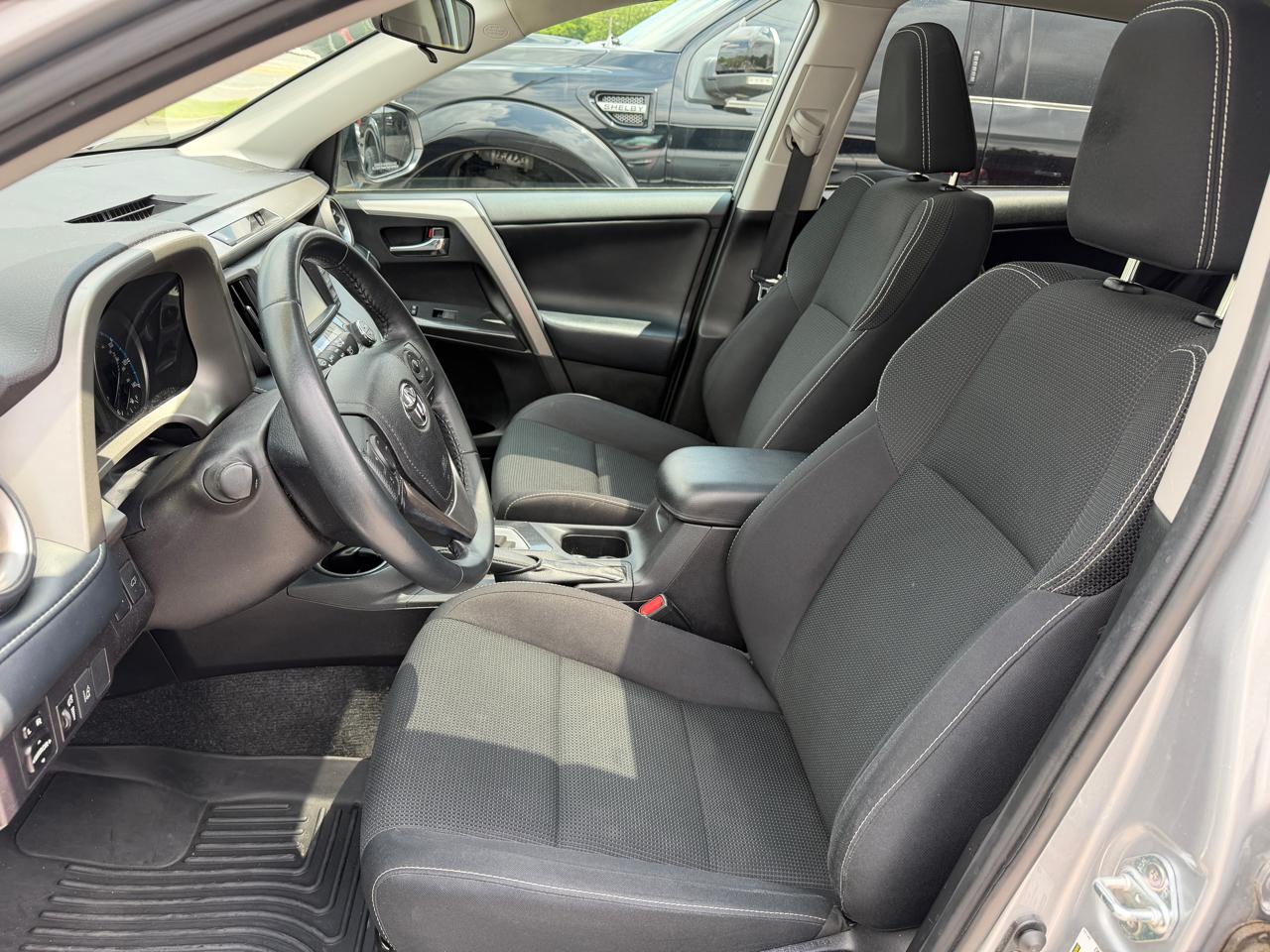Toyota RAV4 Adventure AWD 2018