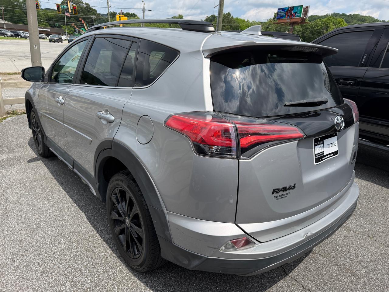 Toyota RAV4 Adventure AWD 2018