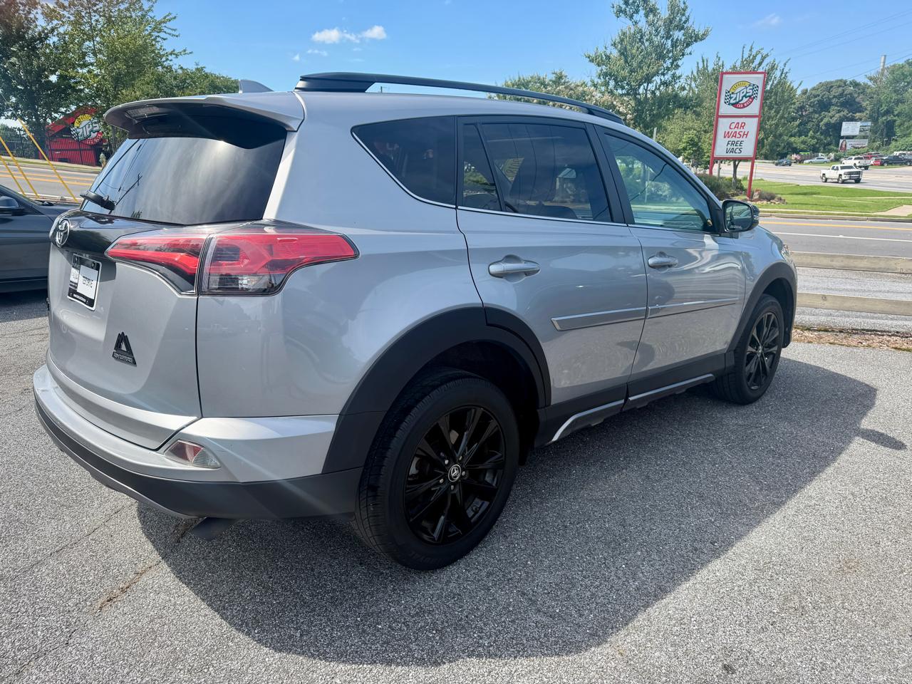 Toyota RAV4 Adventure AWD 2018