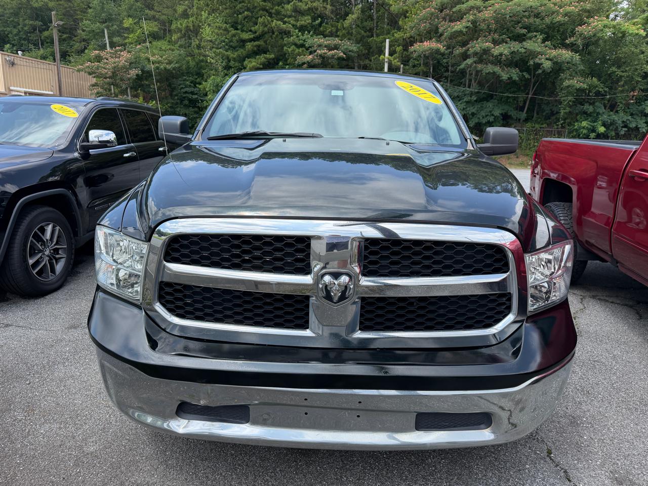 RAM 1500 2WD Quad Cab 140.5" SLT 2017
