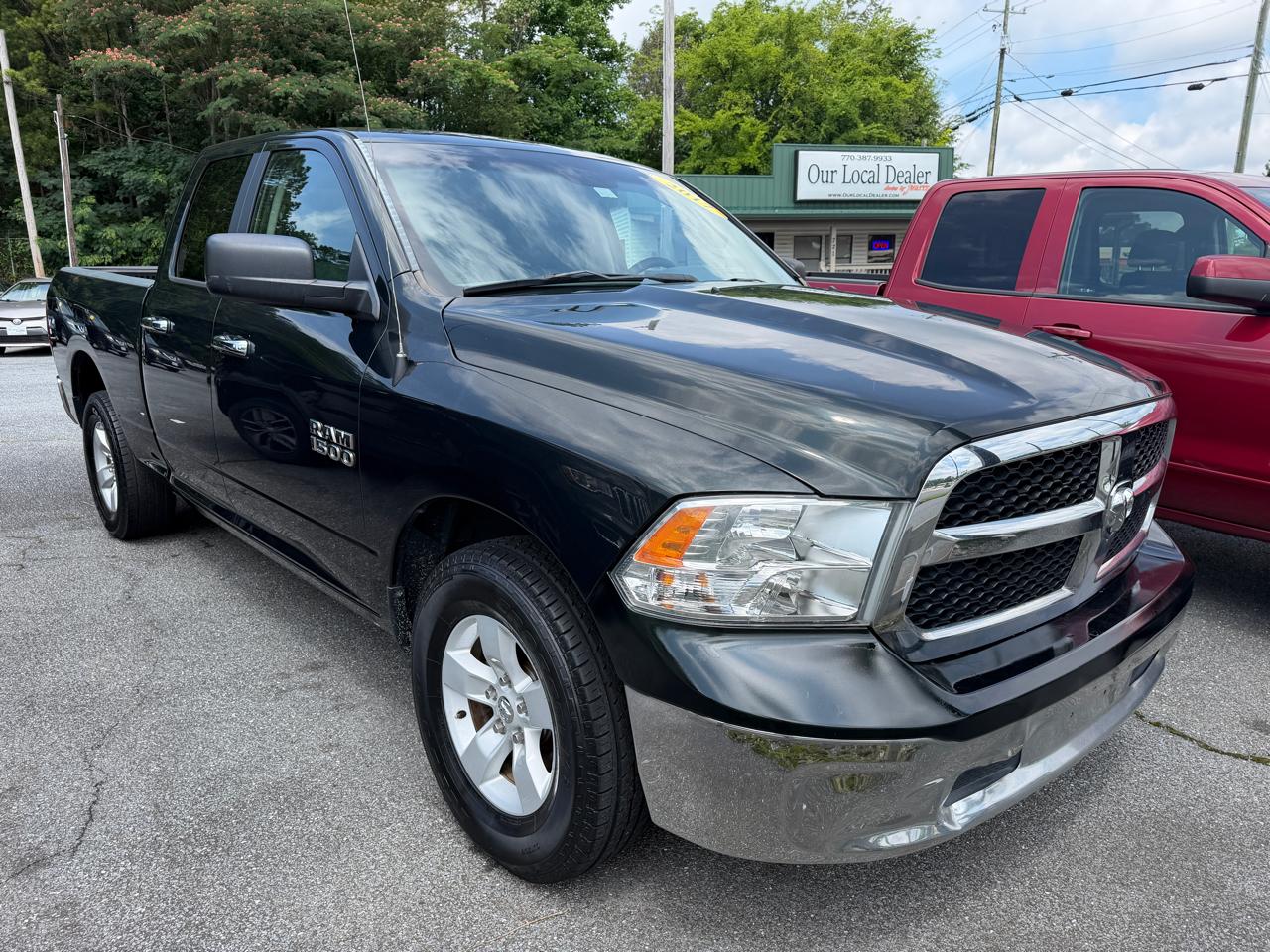 RAM 1500 2WD Quad Cab 140.5" SLT 2017