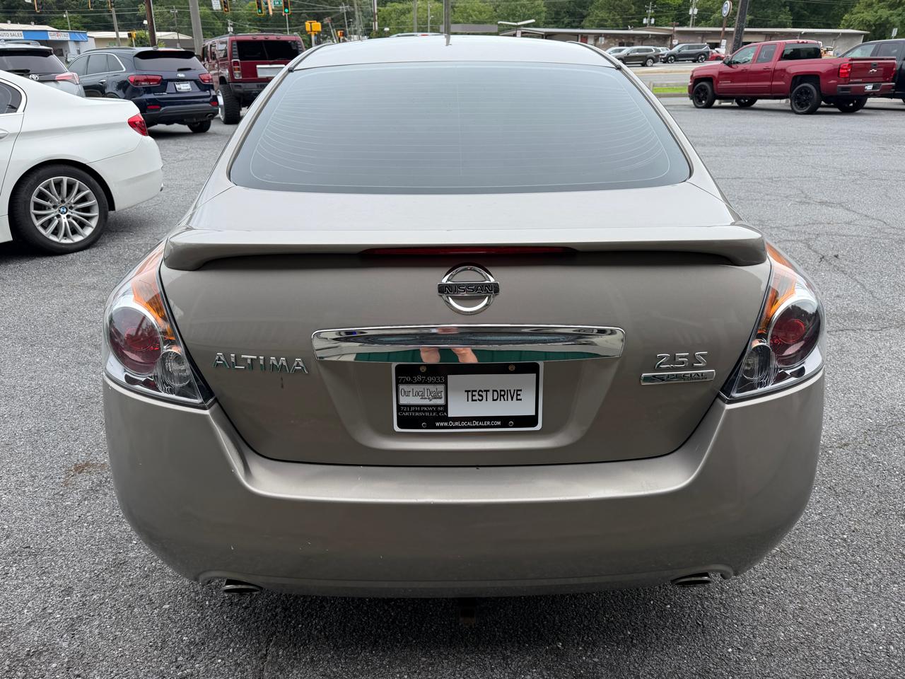 Nissan Altima  2011
