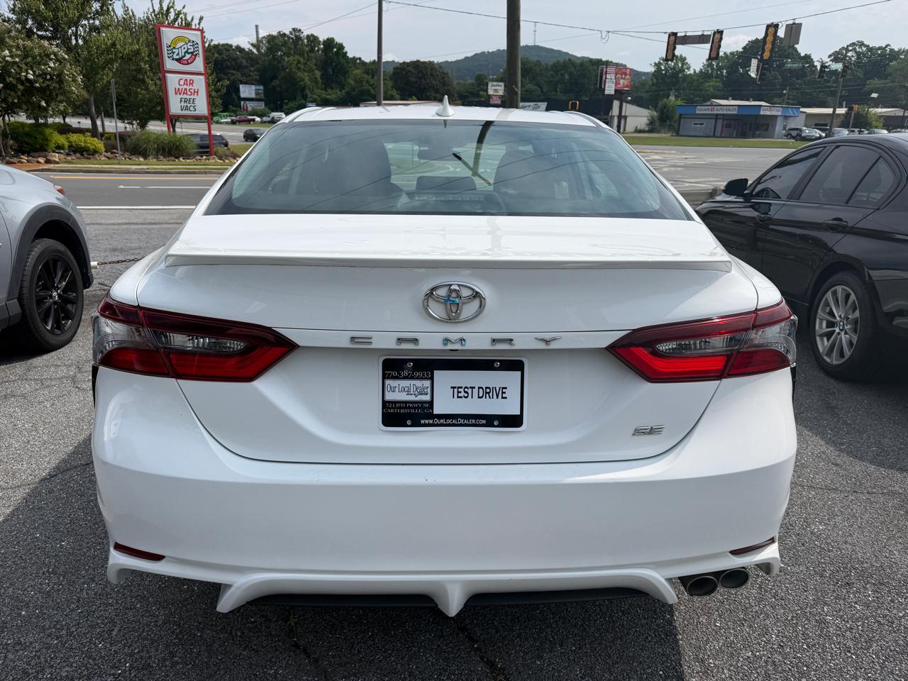 Toyota Camry  2022