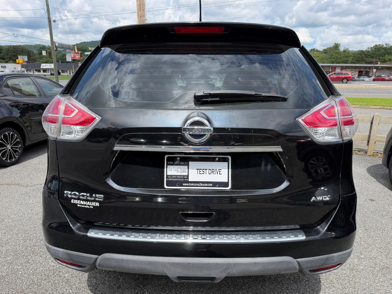Nissan Rogue  2015