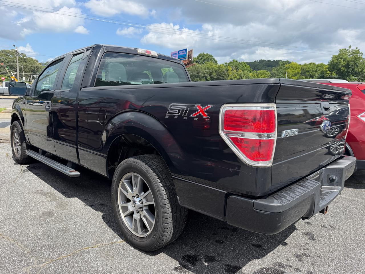 Ford F-150 STX SuperCab 2WD 2014