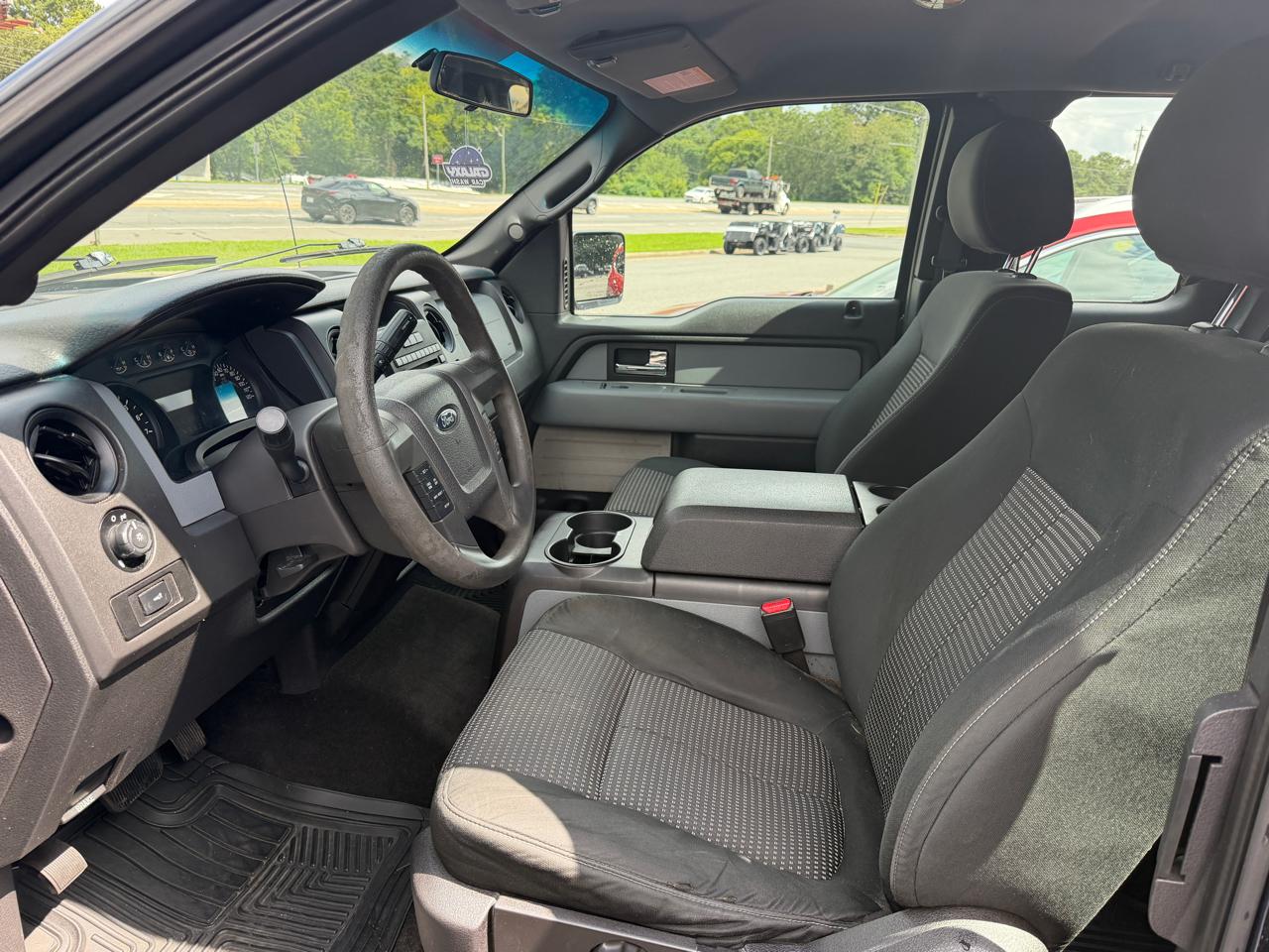 Ford F-150 STX SuperCab 2WD 2014