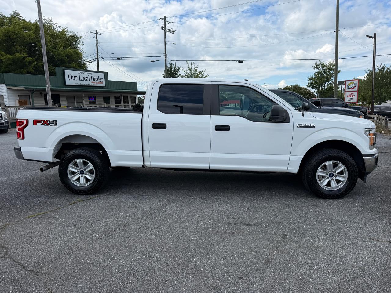 Ford F-150 FX4 SuperCrew 4WD 2018