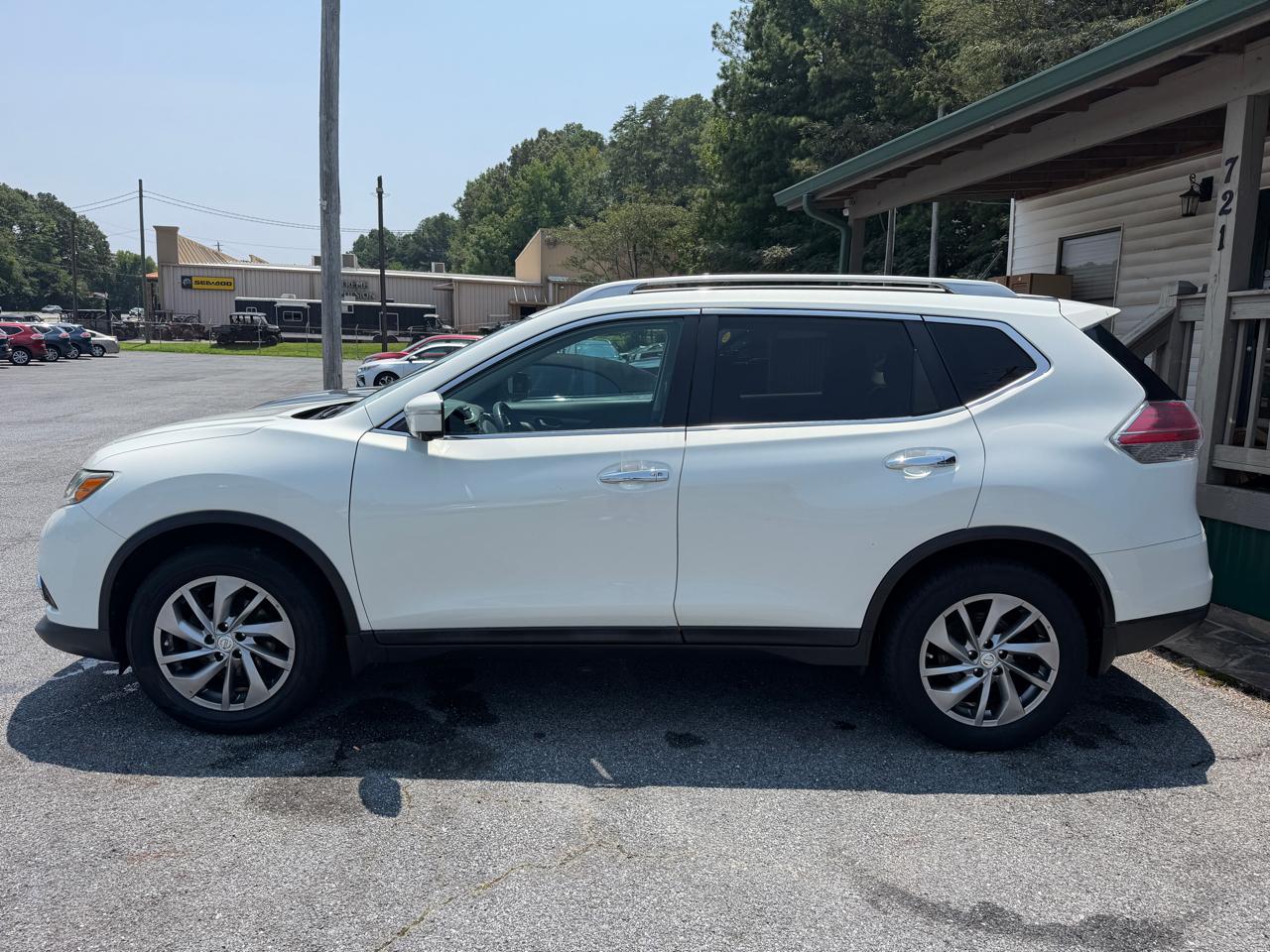 Nissan Rogue  2014