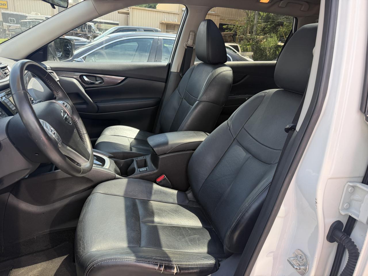 Nissan Rogue  2014
