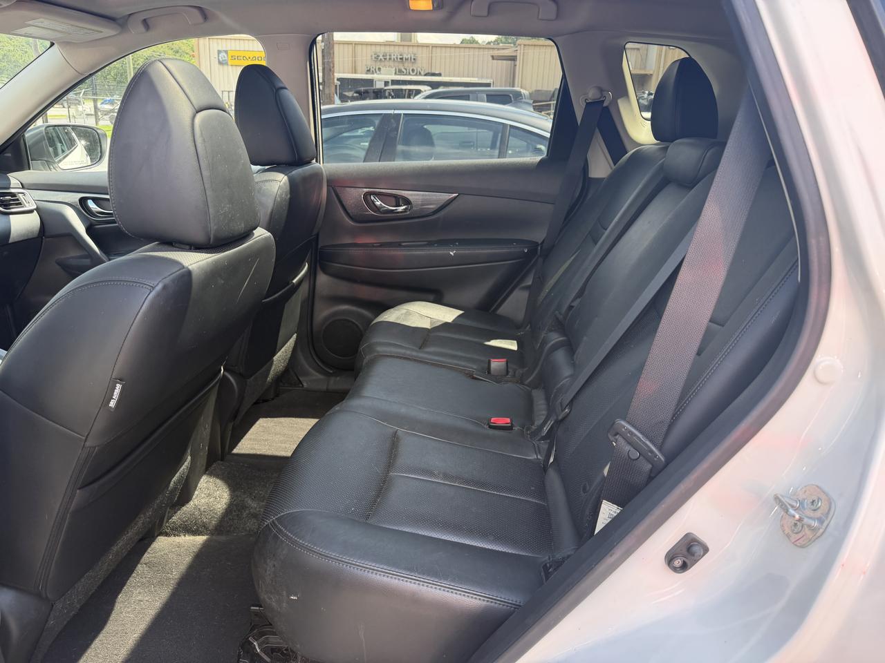 Nissan Rogue  2014