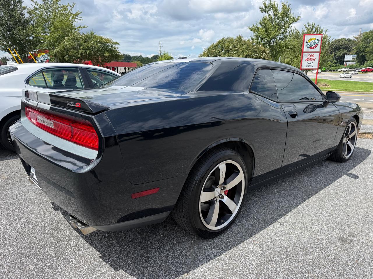 Dodge Challenger SRT8 2D Coupe 2014