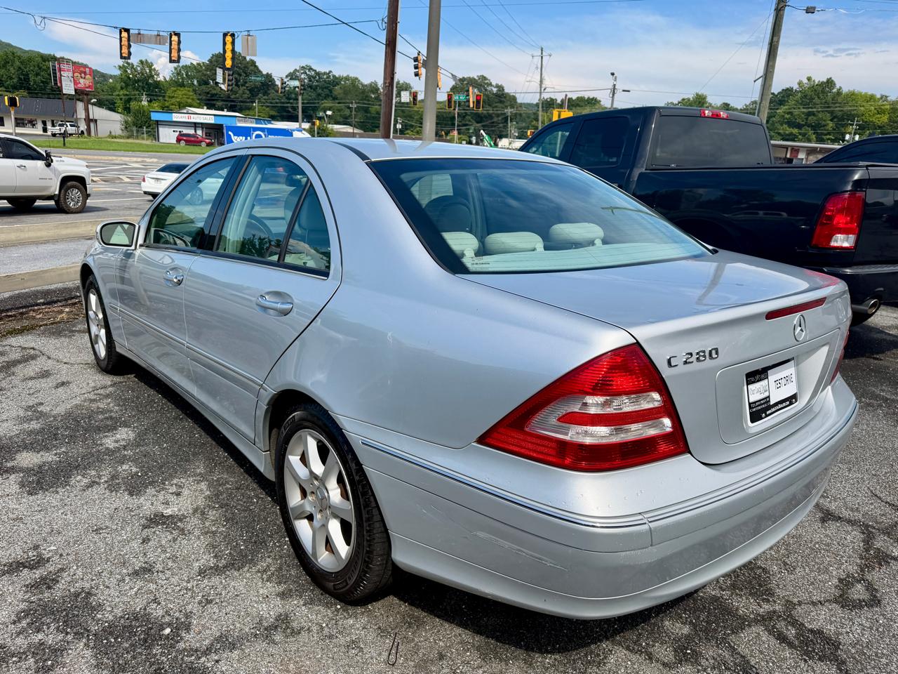 Mercedes-Benz C-Class  2007