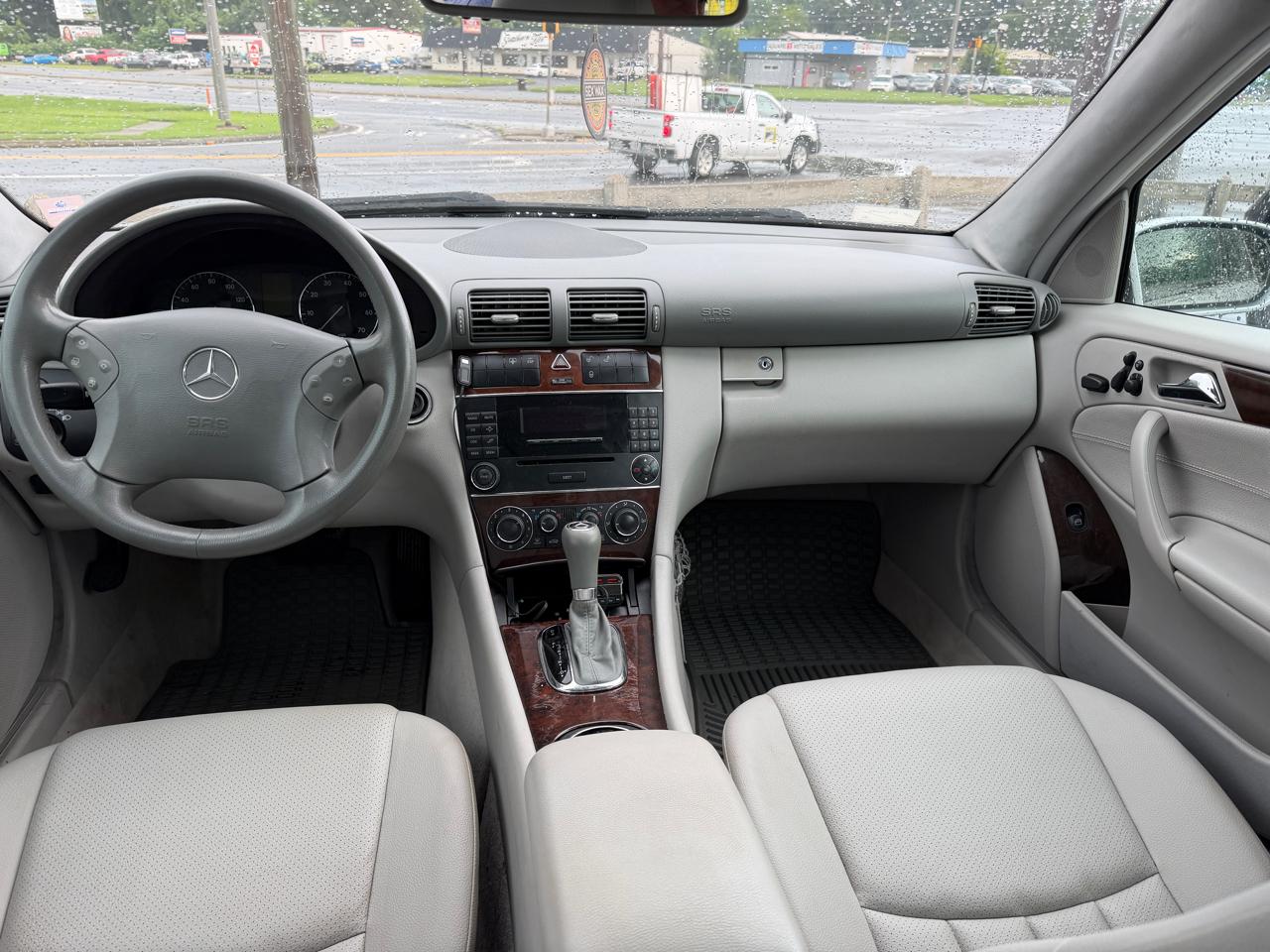 Mercedes-Benz C-Class  2007