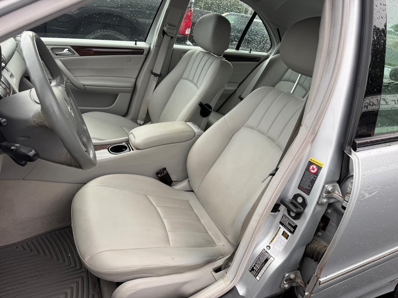 Mercedes-Benz C-Class  2007