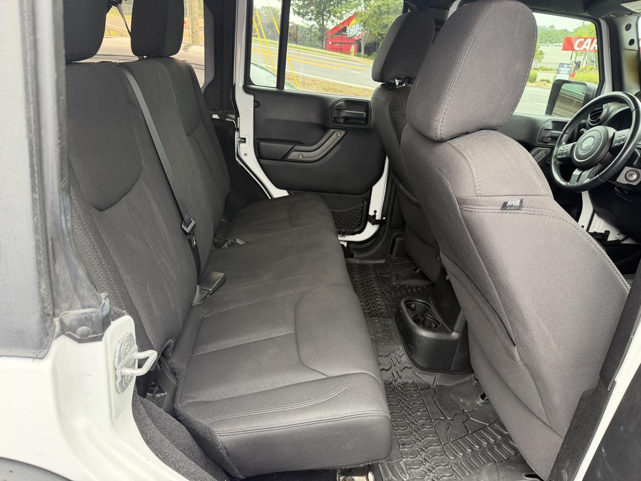 Jeep Wrangler Unlimited Sport 4x4 2013