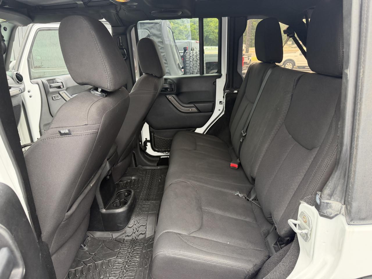 Jeep Wrangler Unlimited Sport 4x4 2013