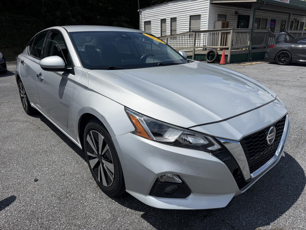 2022 Nissan Altima SV
