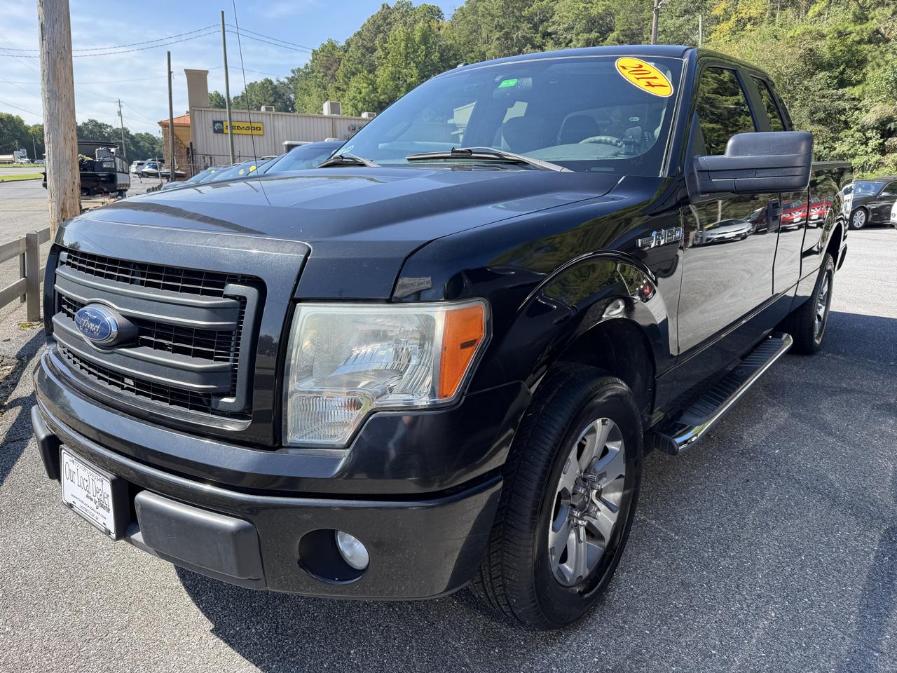 2013 Ford F-150 2WD SuperCab 145" STX