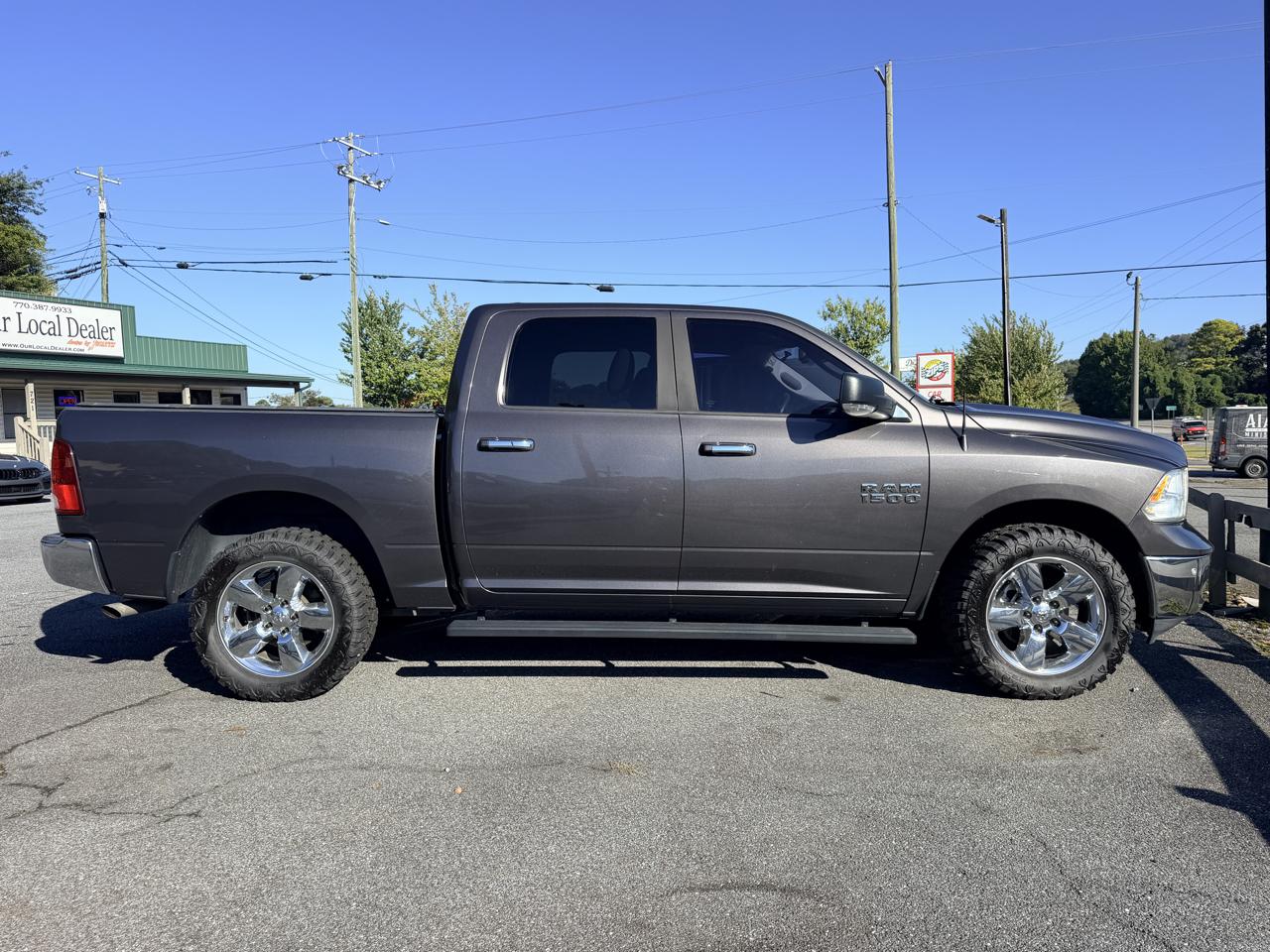 RAM 1500 4WD Crew Cab 140.5" Big Horn 2015