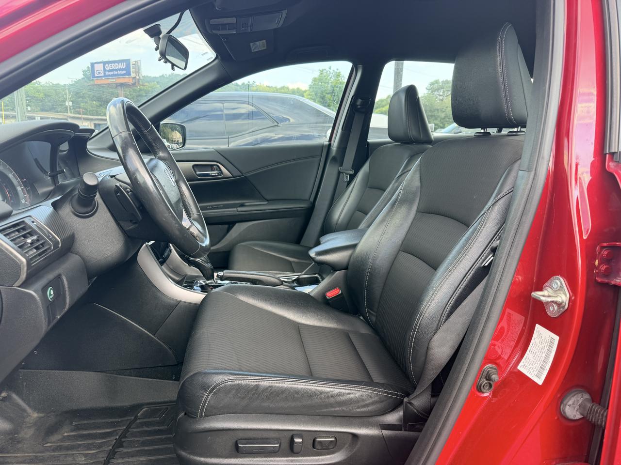 Honda Accord Sport Sedan AT 2017