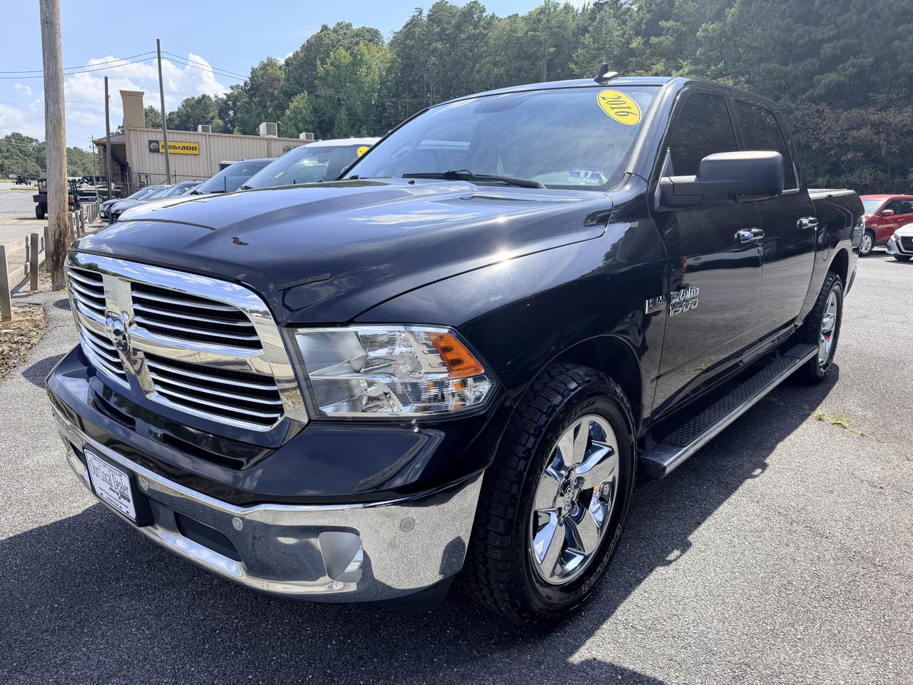 RAM 1500 4WD Crew Cab 140.5" Big Horn 2016