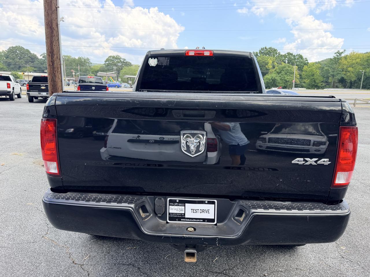 RAM 1500 4WD Quad Cab 140.5" Express 2019
